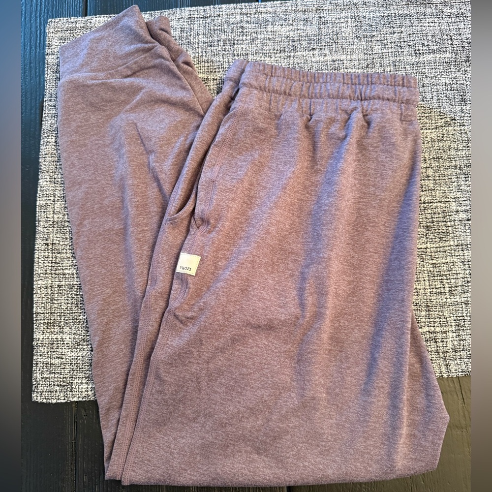 Vuori Women’s Performance Joggers